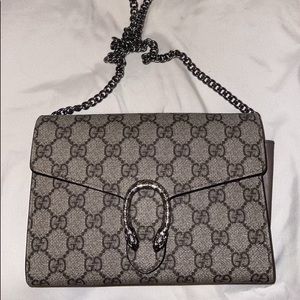 Gucci Crossbody | Dionysus GG Supreme Chain